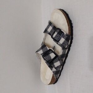 Birkenstock Arizona Women's Plaid Shearling Sandals EU 39, US 8 Cozy Luxe Chic